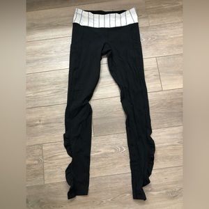 Lululemon speed leggings with side leg pockets